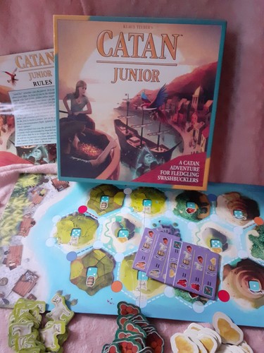 Complet très bon etat catan - très,